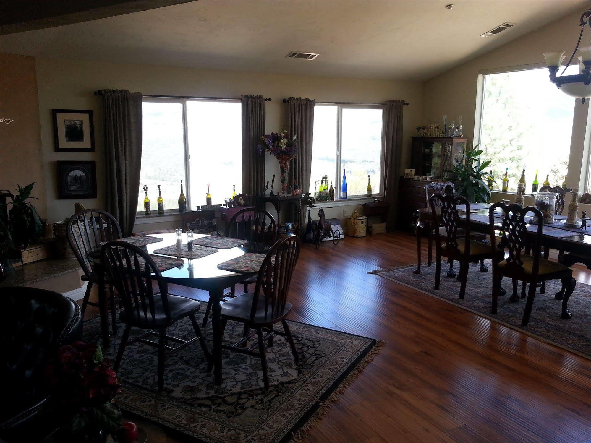 Yosemite Sierra View Bed & Breakfast Oakhurst Exterior foto